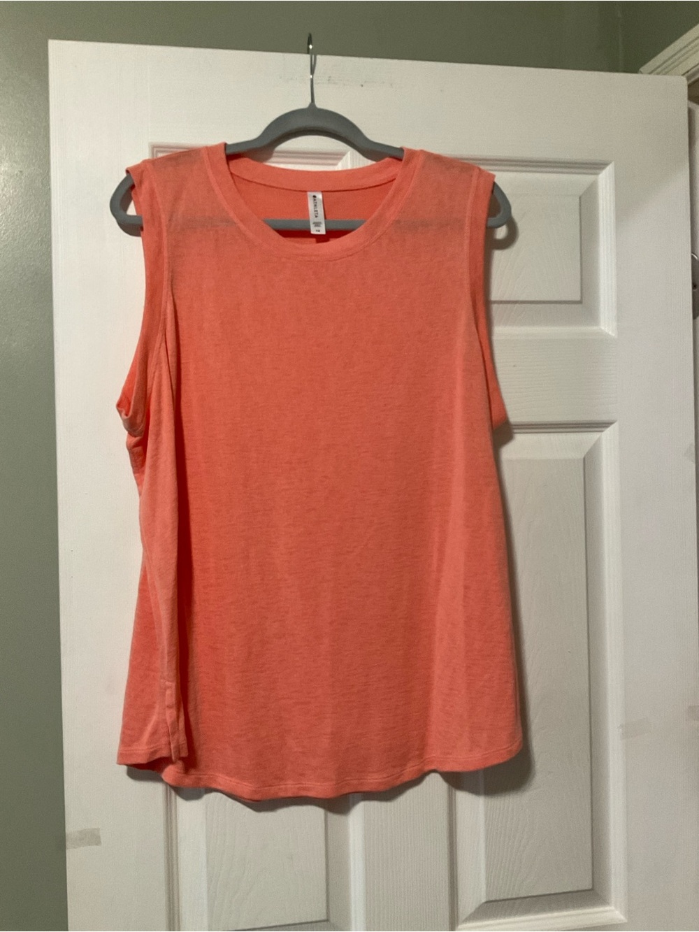 Athleta Coral Sleeveless Tank Top